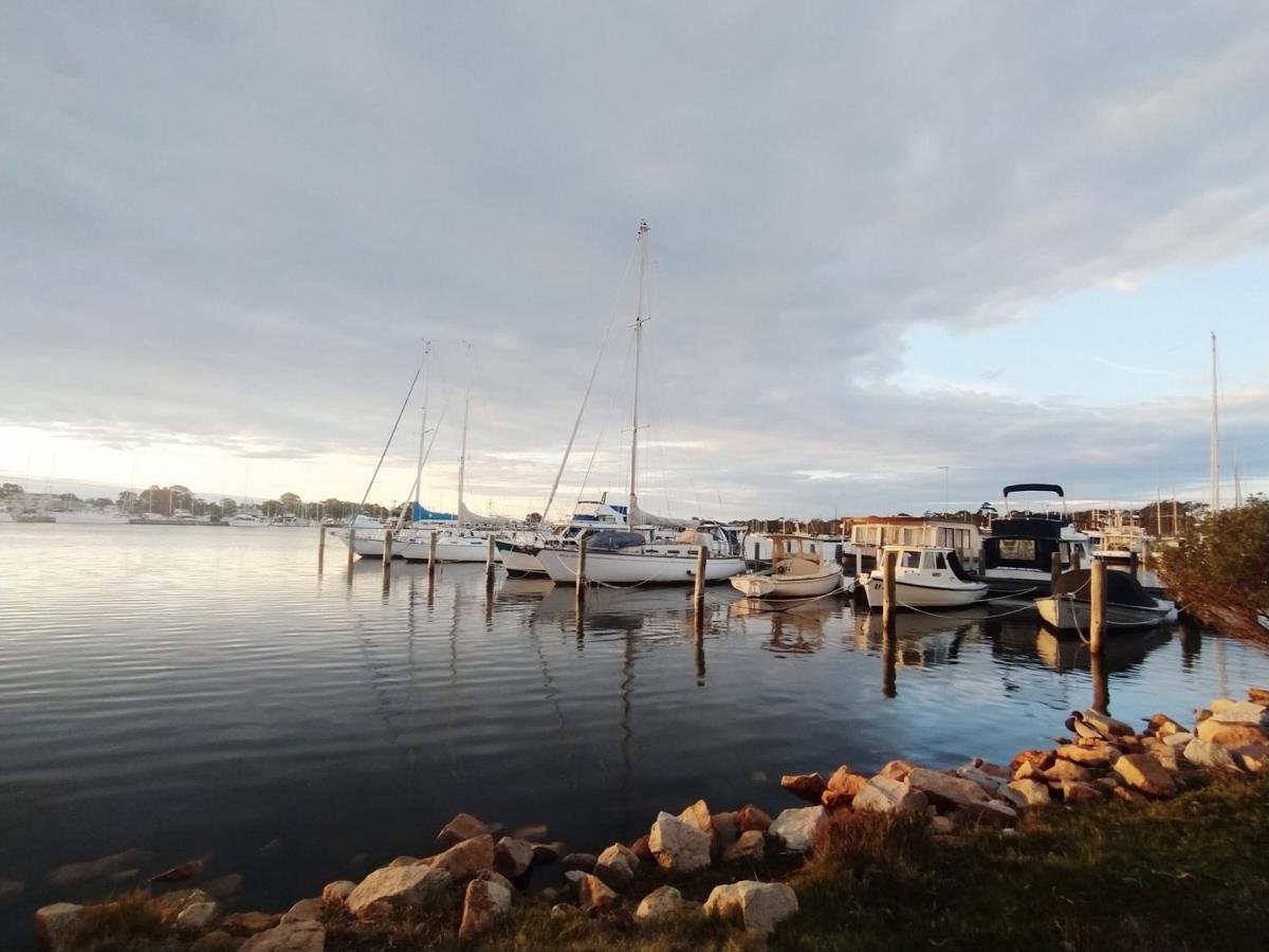 Captains Cove Ground Floor Luxury Apartments Paynesville Eksteriør bilde